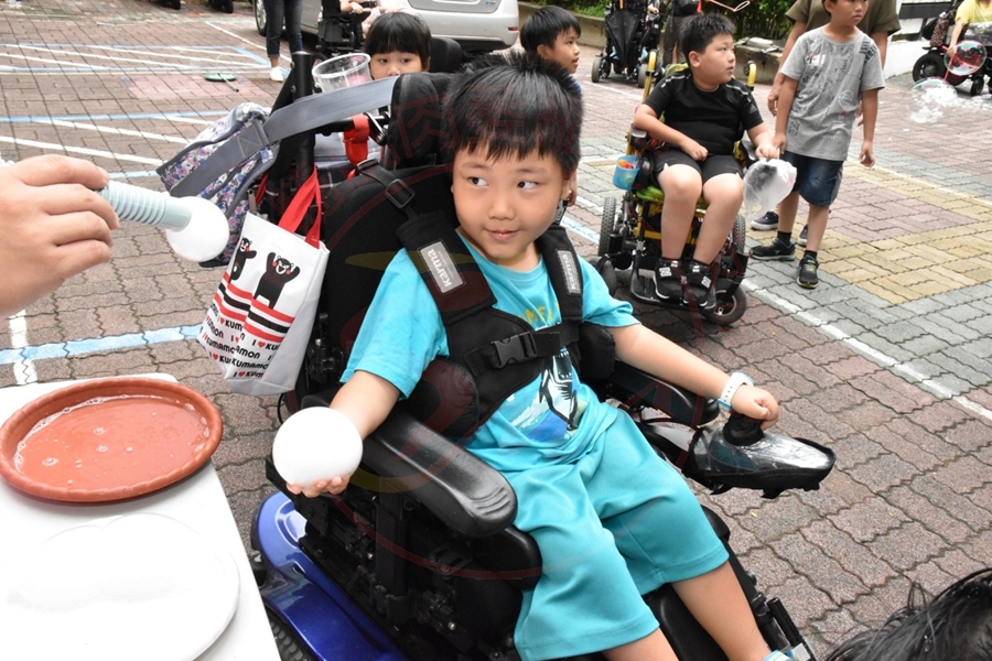 0818-親子泡泡秀 (21)