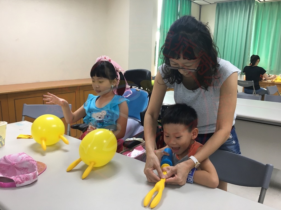 0928親子小學堂-魔法氣體 (1)