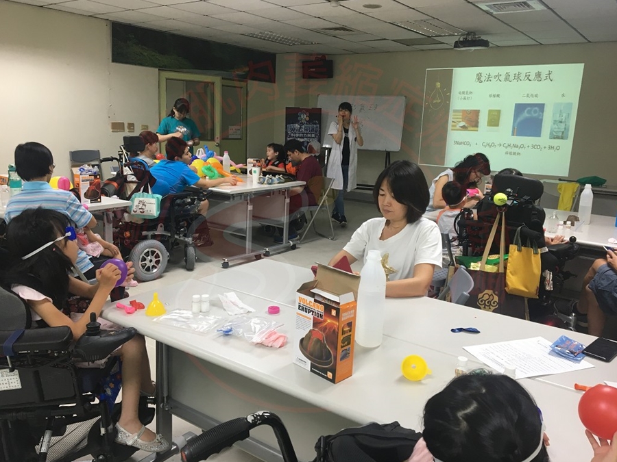 0928親子小學堂-魔法氣體 (25)