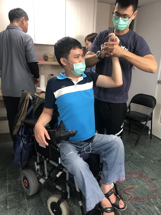 1115-照顧者抒壓活動 (7)
